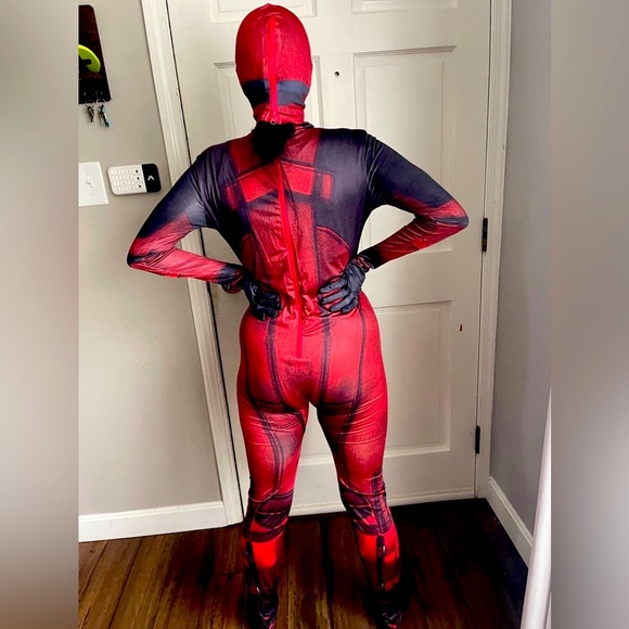 Deadpool Adult cosplay Halloween costume adult Halloween multiple sizes - Picture 6 of 7